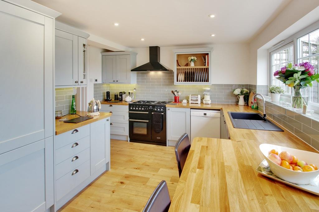 4 Bedroom Sold For Sale In Orchard Cottages Curtisden Green Lane