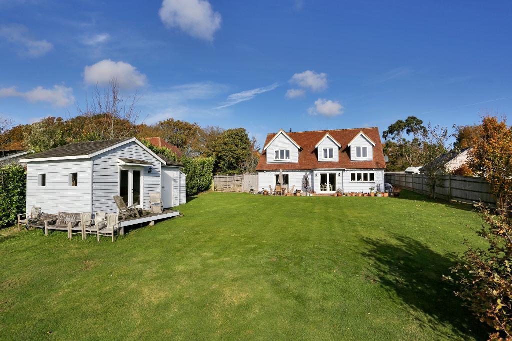 The Firs, Northiam Road, Staplecross, East Sussex, TN32 5QL