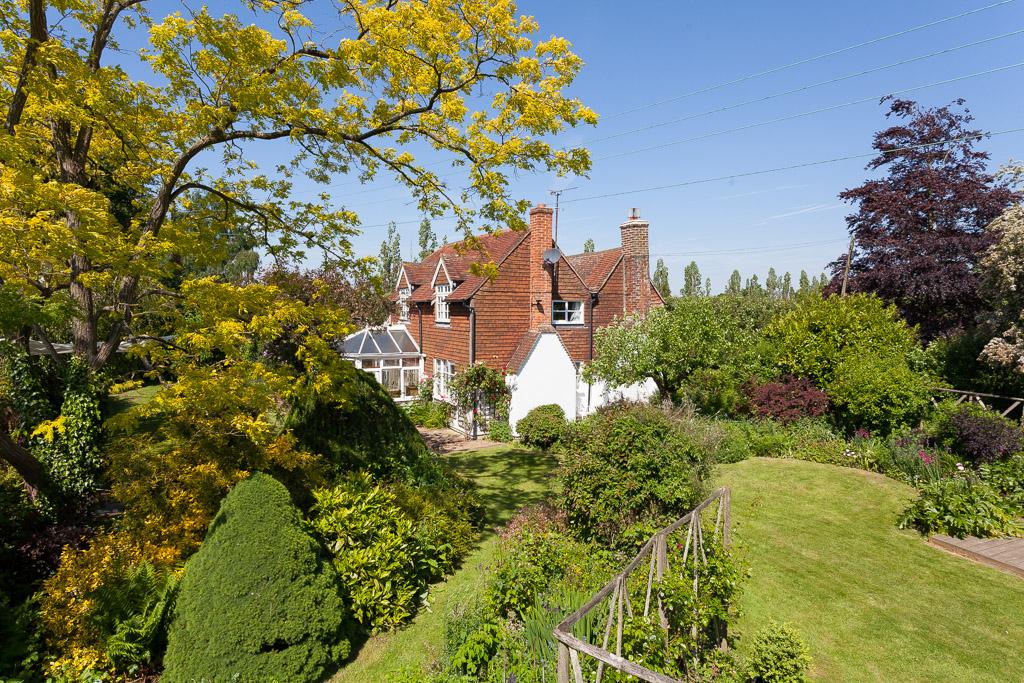 3 Bedroom Sold For Sale in Plain Road, Marden Beech, Kent, TN12 9LS