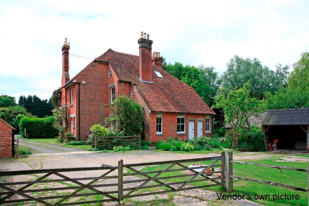5 Bedroom Sold For Sale in Fosten Green, Biddenden, Kent, TN27 8ER