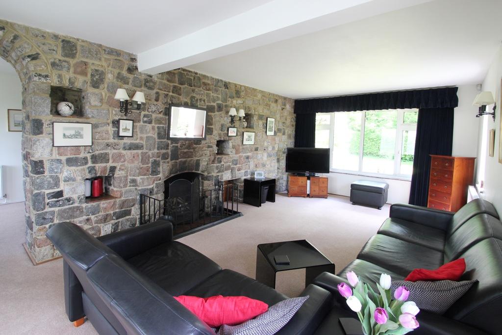 4 Bedroom Sold For Sale in Iden Road, Playden, Rye, East Sussex, TN31