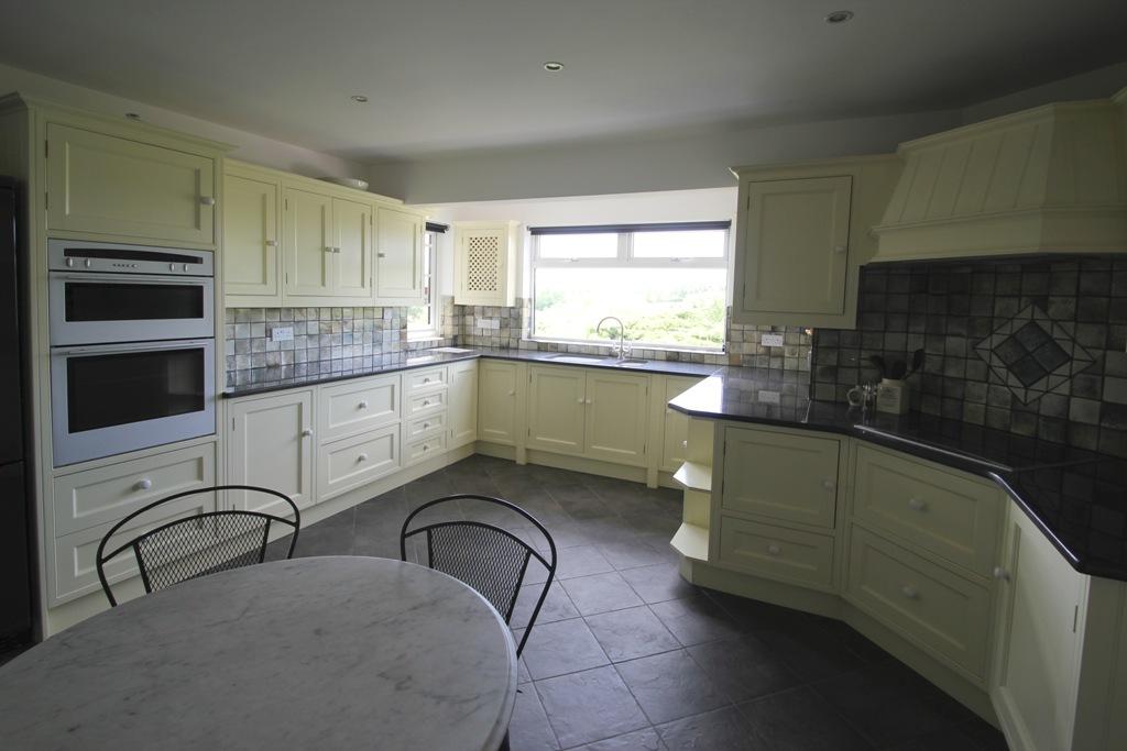 4 Bedroom Sold For Sale in Iden Road, Playden, Rye, East Sussex, TN31
