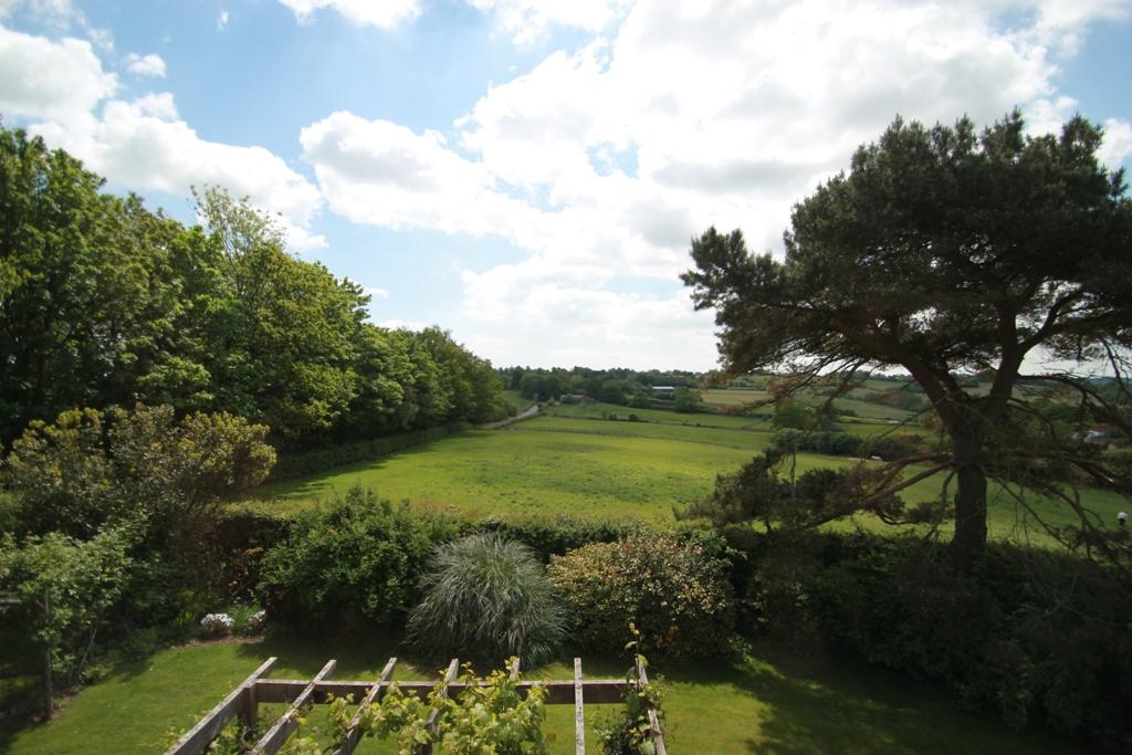 4 Bedroom Sold For Sale in Iden Road, Playden, Rye, East Sussex, TN31