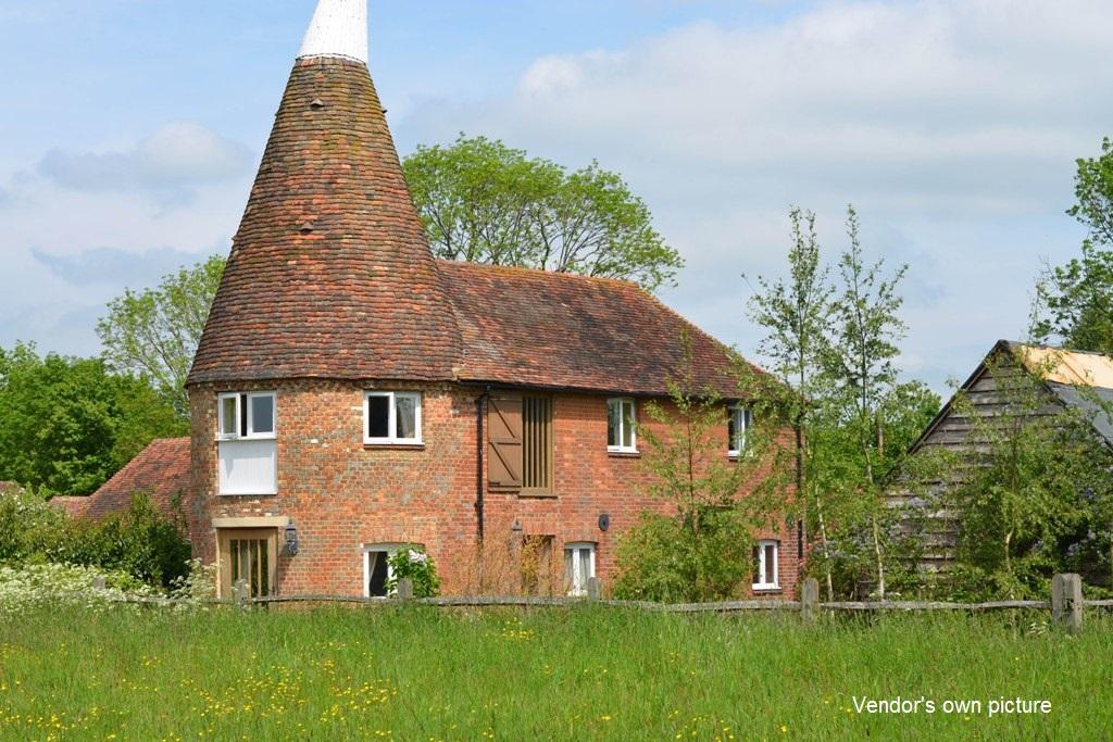 Biddenden Green Farm, The Street, Smarden, Kent, TN27 8NJ