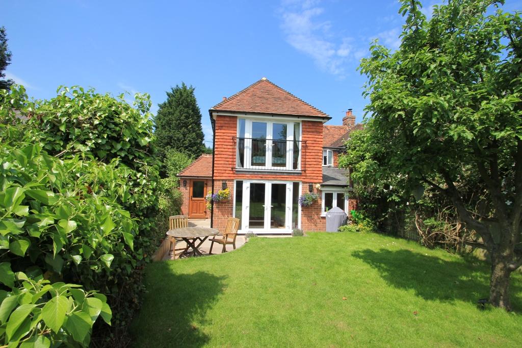 3 Bedroom Sold For Sale in Ashtree Cottages, Goudhurst Road, Marden