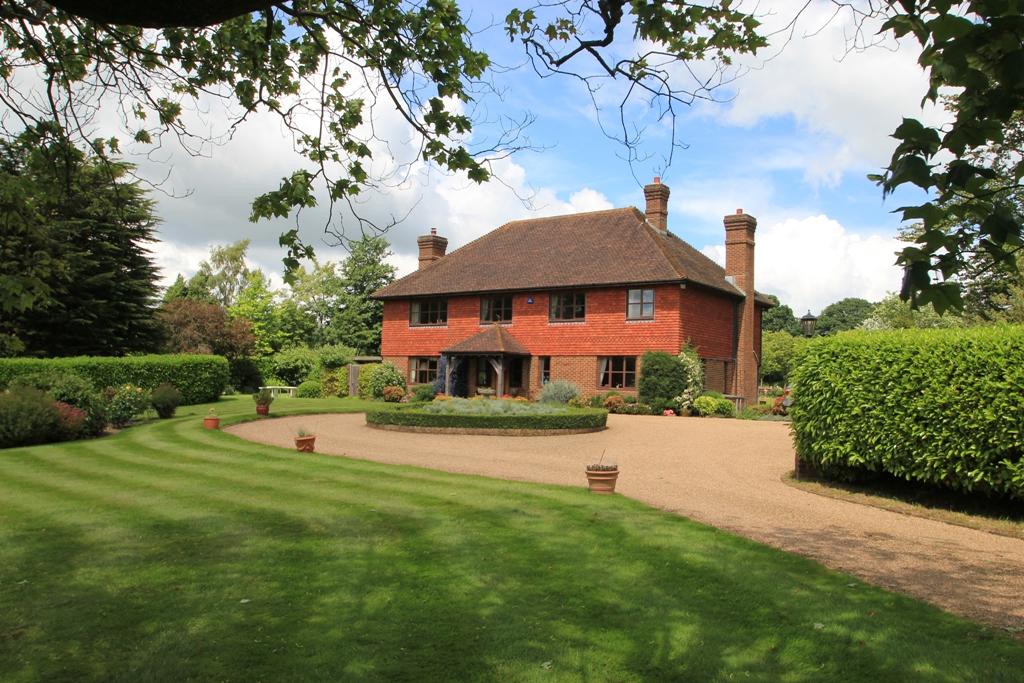 Starvenden Lane, Sissinghurst, Kent, TN17 2AN