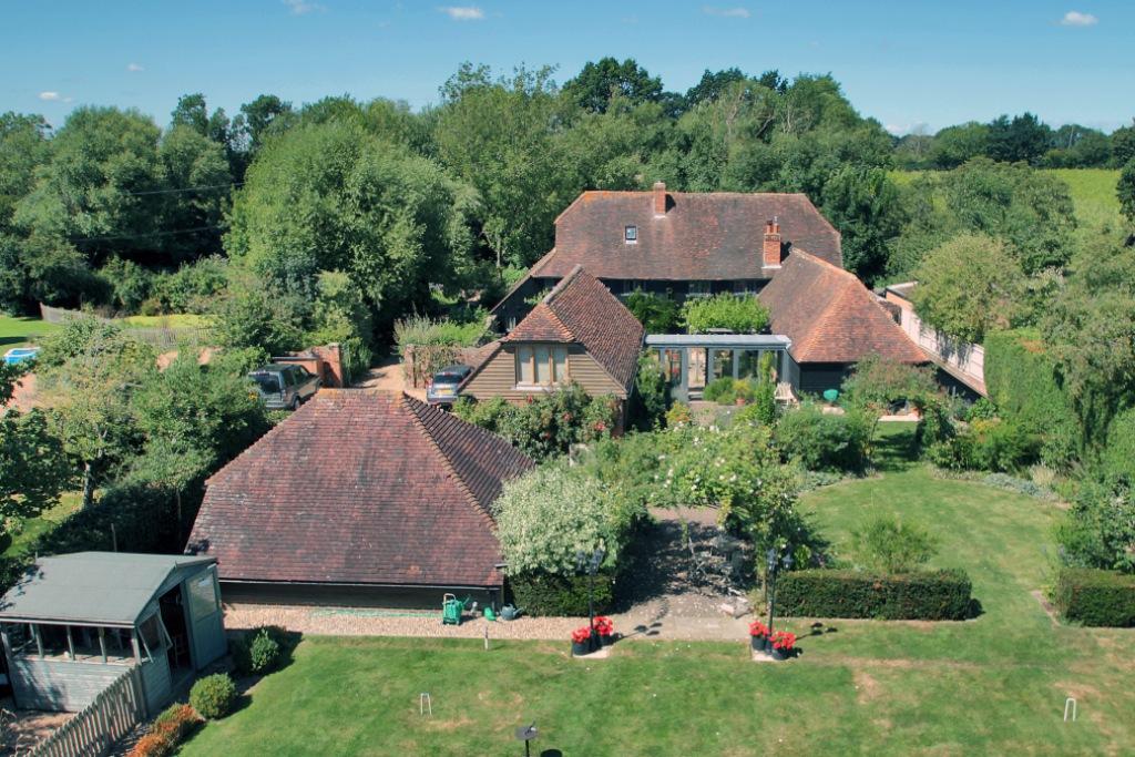 Plain Road, Marden, Kent, TN12 9ls