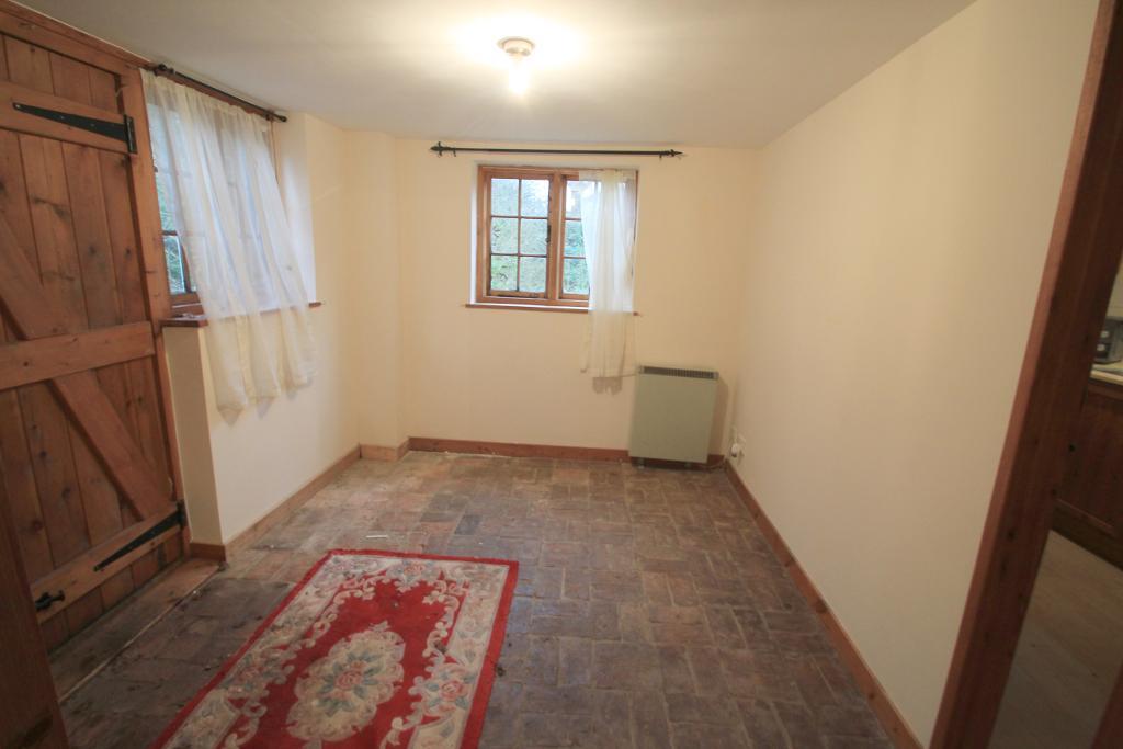 2 Bedroom Detached Home To Let in Frittenden Road, Cranbrook, Kent