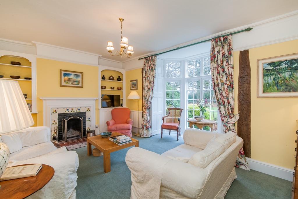 6 Bedroom Sold For Sale in Moor Hill, Hawkhurst, Kent, TN18 4NY