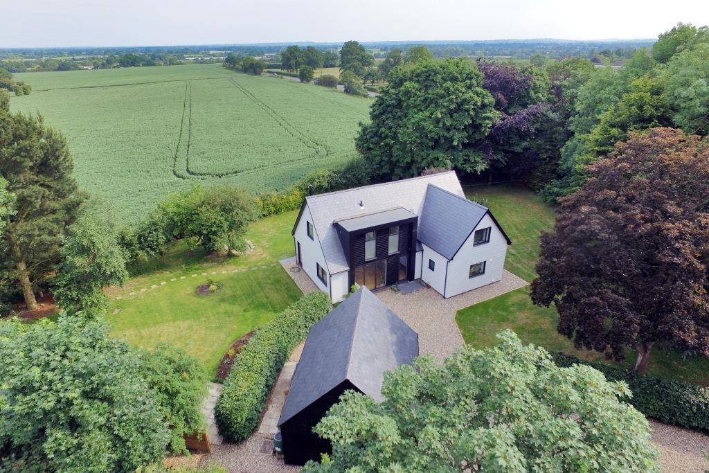 4 Bedroom Sold For Sale in Butt Green Lane, Linton Hill, Kent, ME17 4AU