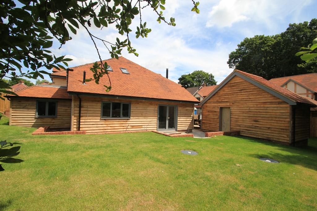 Cedar Close, Northiam, East Sussex, TN31 6PL