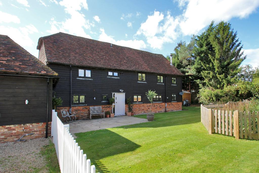 Coursehorn Barn, Coursehorn Lane, Cranbrook, Kent, TN17 3NR