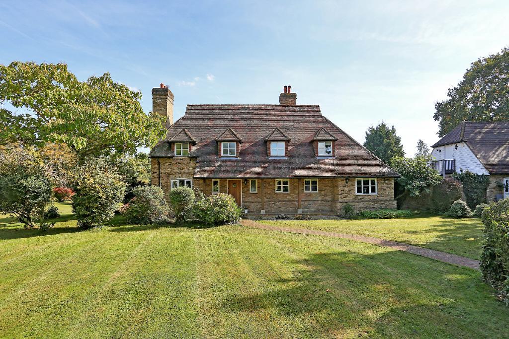 Clapper Lane, Staplehurst, Kent, TN12 0JT