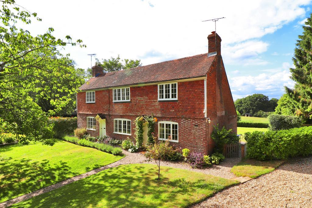 Field Green Cottages, Sponden Lane, Sandhurst, Kent, TN18 5NP