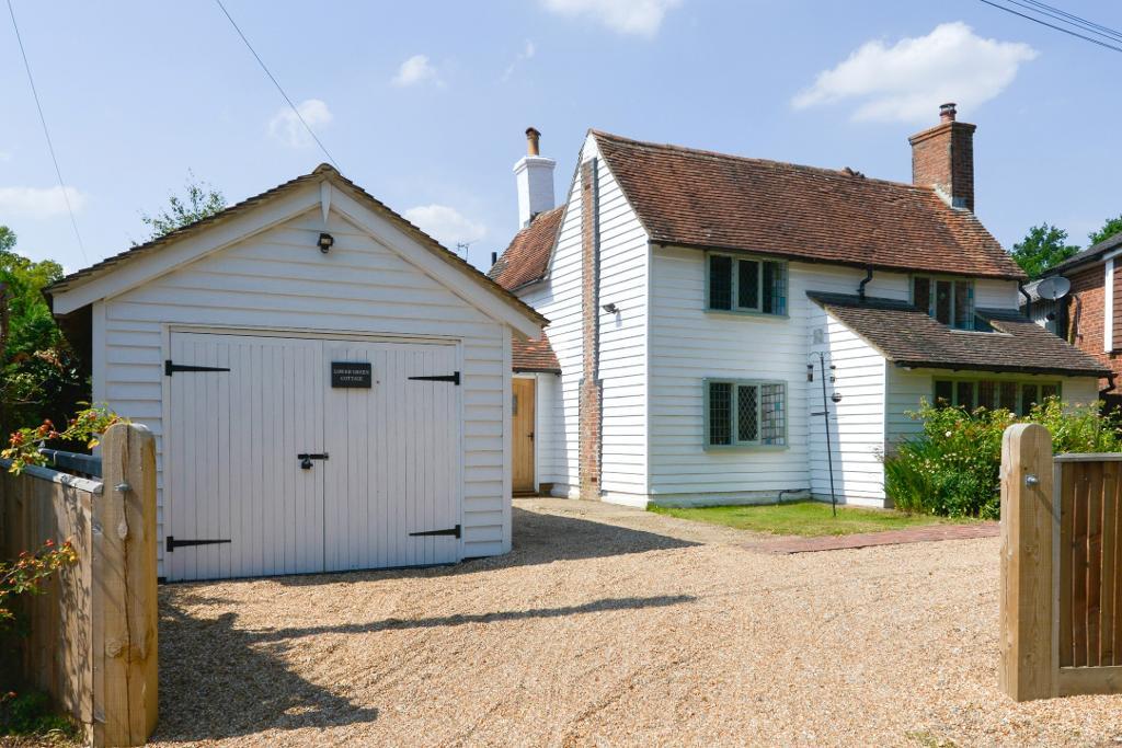 3 Bedroom Sold For Sale in Back Road, Sandhurst, Kent, TN18 5JS