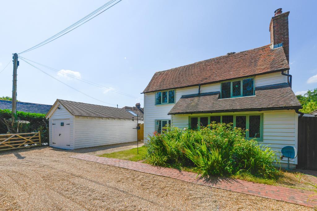 3 Bedroom Sold For Sale in Back Road, Sandhurst, Kent, TN18 5JS