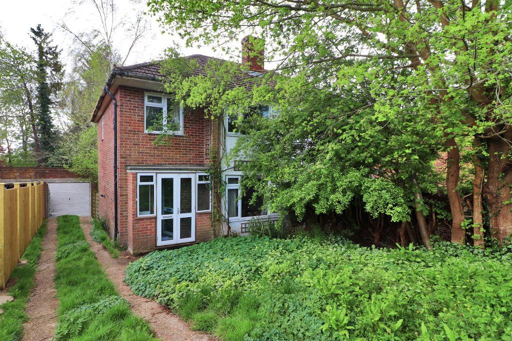 Wheatfield Close, Cranbrook, Kent, TN17 3NA