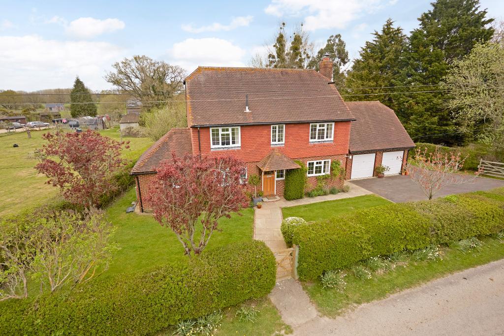 Hareplain Road, Biddenden, Kent, TN27 8LL