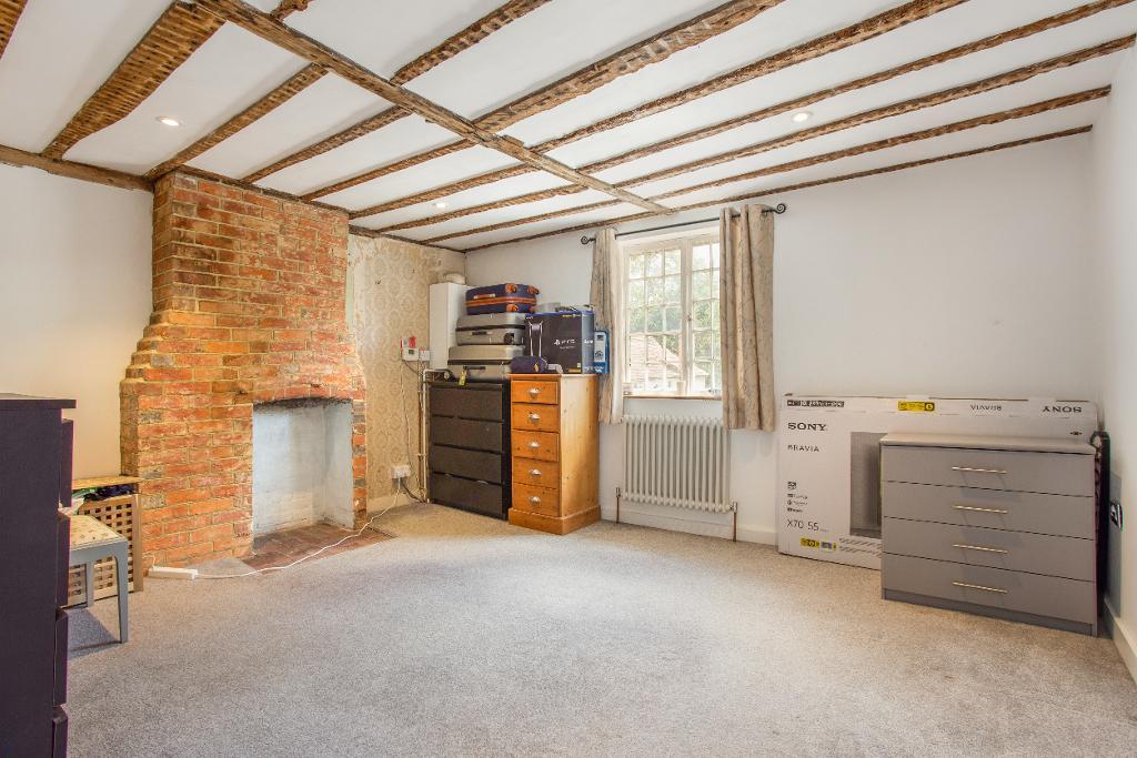 3 Bedroom Attached For Sale in Upper Wilsley Cottage, Angley Road