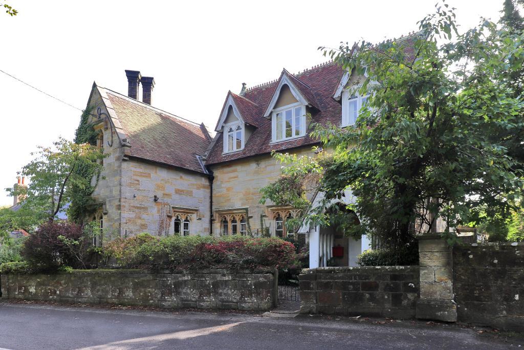 4 Bedroom Detached For Sale in Church Road, Kilndown, Kent, TN17 2SF