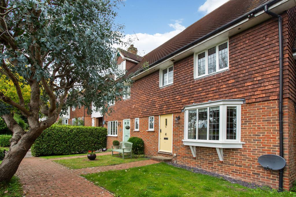 Rammell Mews, Cranbrook, Kent, TN17 3BQ