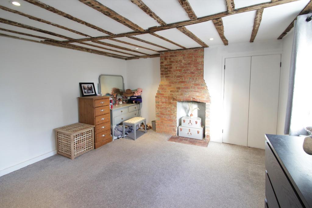 3 Bedroom Attached Home For Sale in Upper Wilsley Cottage, Angley Road