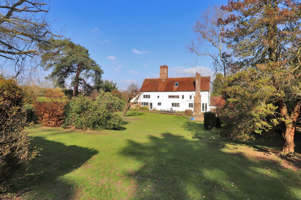 6 Bedroom Equestrian Property For Sale in Whites Lane, Hawkhurst, Kent, TN18 5DD Estate and