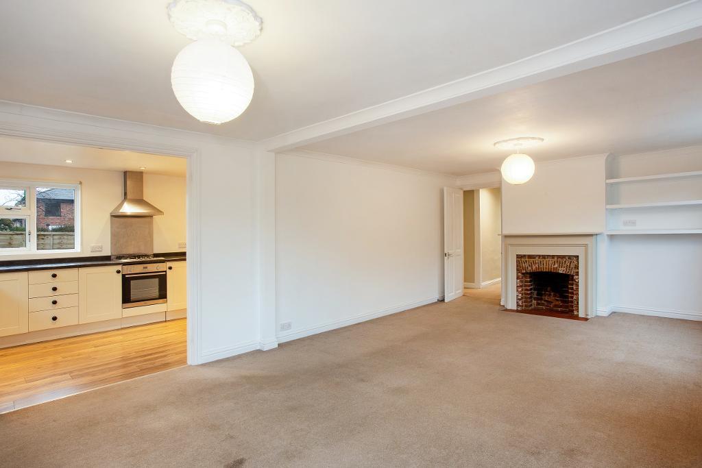 4 Bedroom Detached Home For Sale in Dorothy Avenue, Cranbrook, Kent