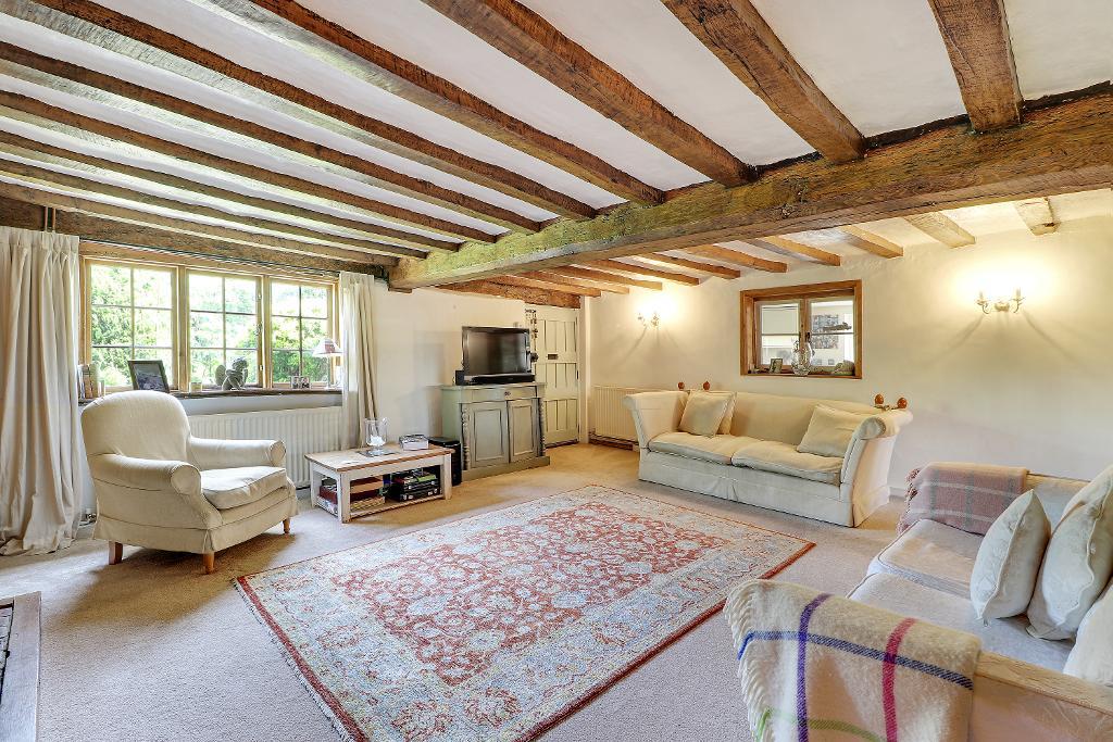 4 Bedroom Attached Home For Sale in Workhouse Lane, Sutton Valence
