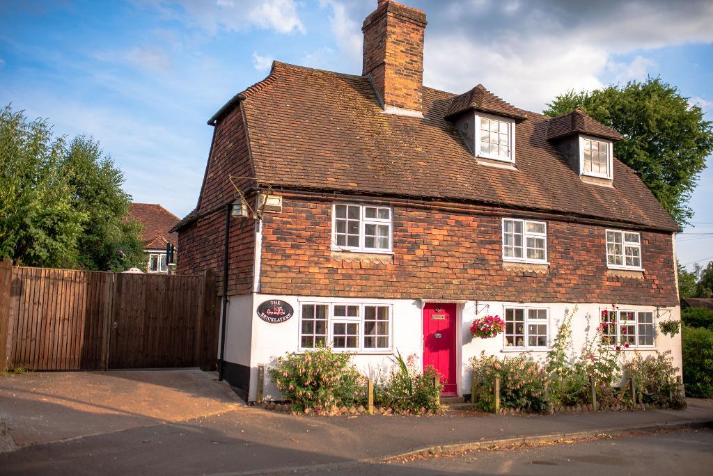 4 Bedroom Village House For Sale in West Road, Goudhurst, Kent, TN17 1AB Estate and Letting
