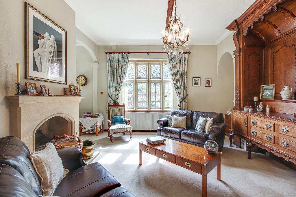 3 Bedroom Attached Home For Sale in North Road, Goudhurst, Kent, TN17