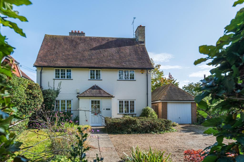 Smallhythe Road, Tenterden, Kent, TN30 7LU