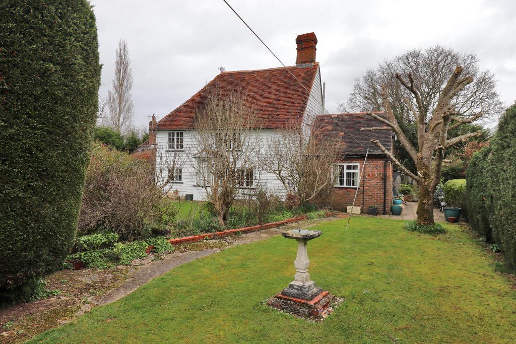 2 Bedroom Detached Home For Sale in Sissinghurst Road, Three Chimneys, Biddenden, Kent, TN27 8HA