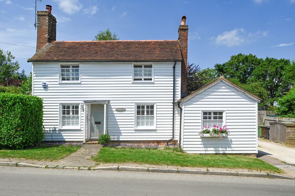 Iden Green Road, Iden Green, Kent, TN17 4HA