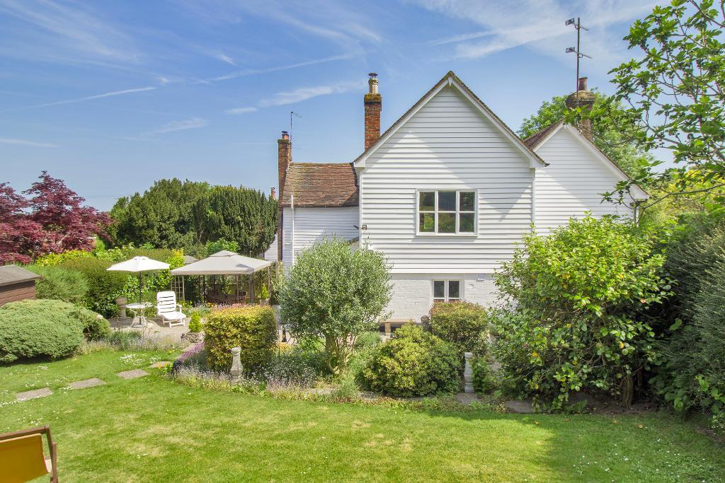 Queen Street, Sandhurst, Kent, TN18 5HY