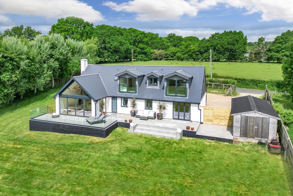 Goddards Green Road, Benenden, Kent, TN17 4BG