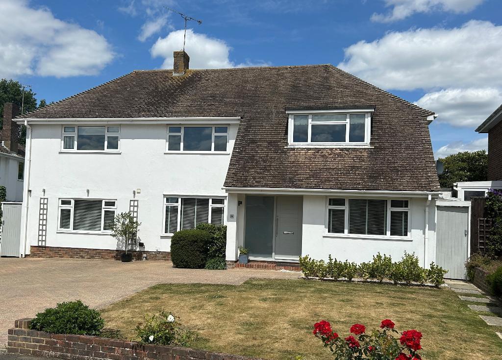 Homewood Road, Tenterden, Kent, TN30 7AU