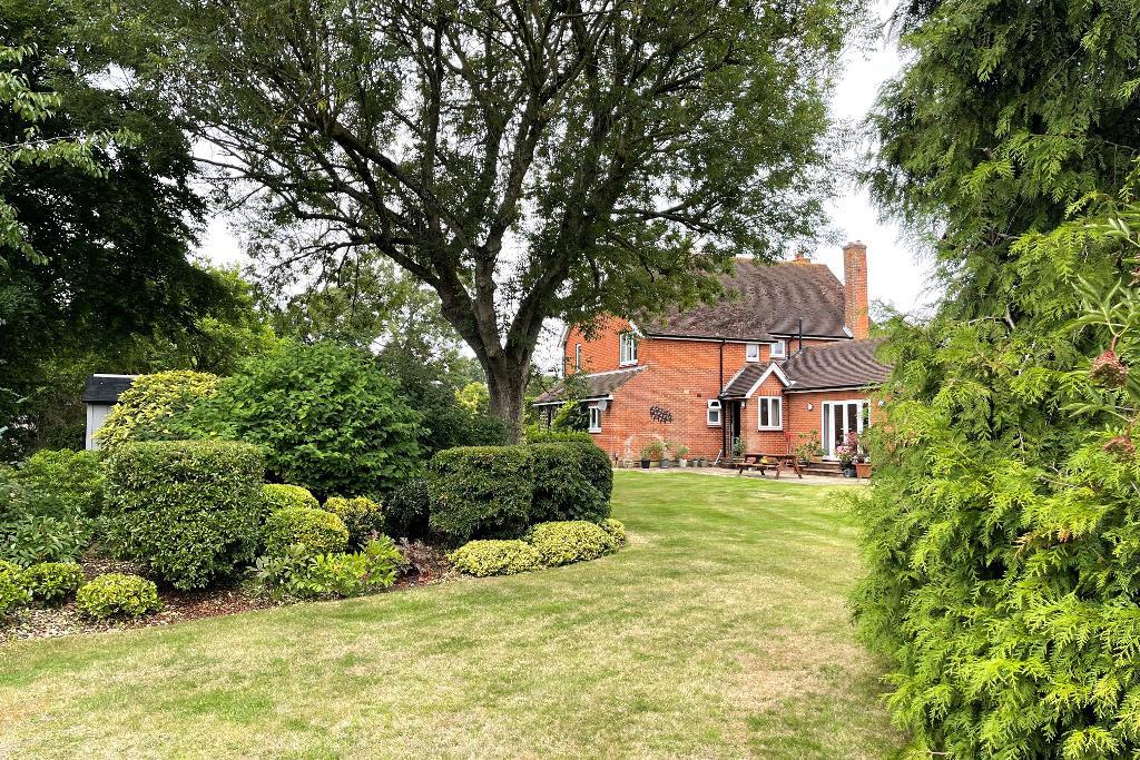 Couchman Green Lane, Staplehurst, Kent, TN12 0RR