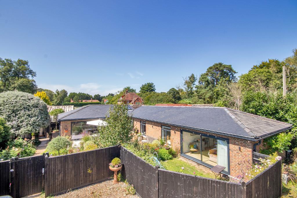 Rye Road, Hawkhurst, Kent, TN18 5DA