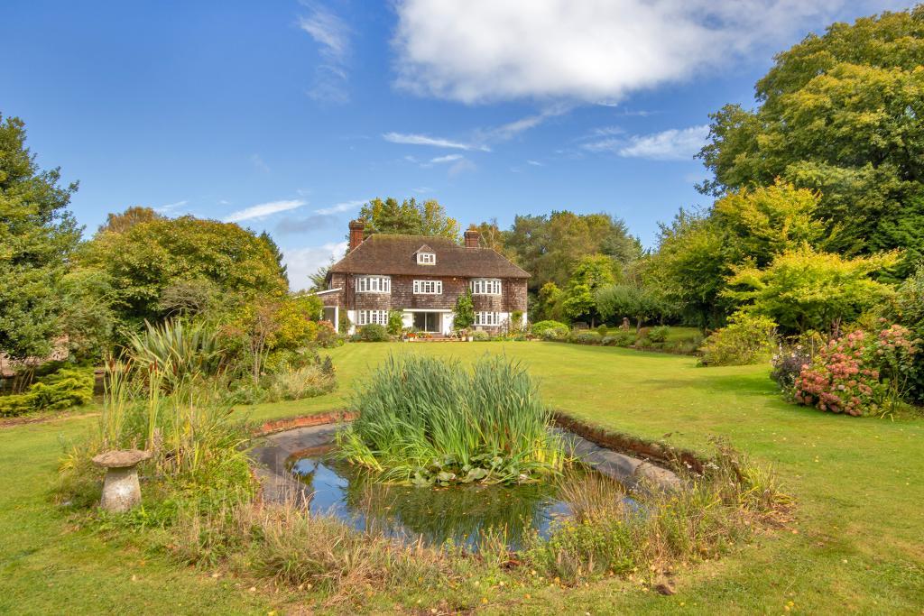 Rye Road, Hawkhurst, Kent, TN18 5DW