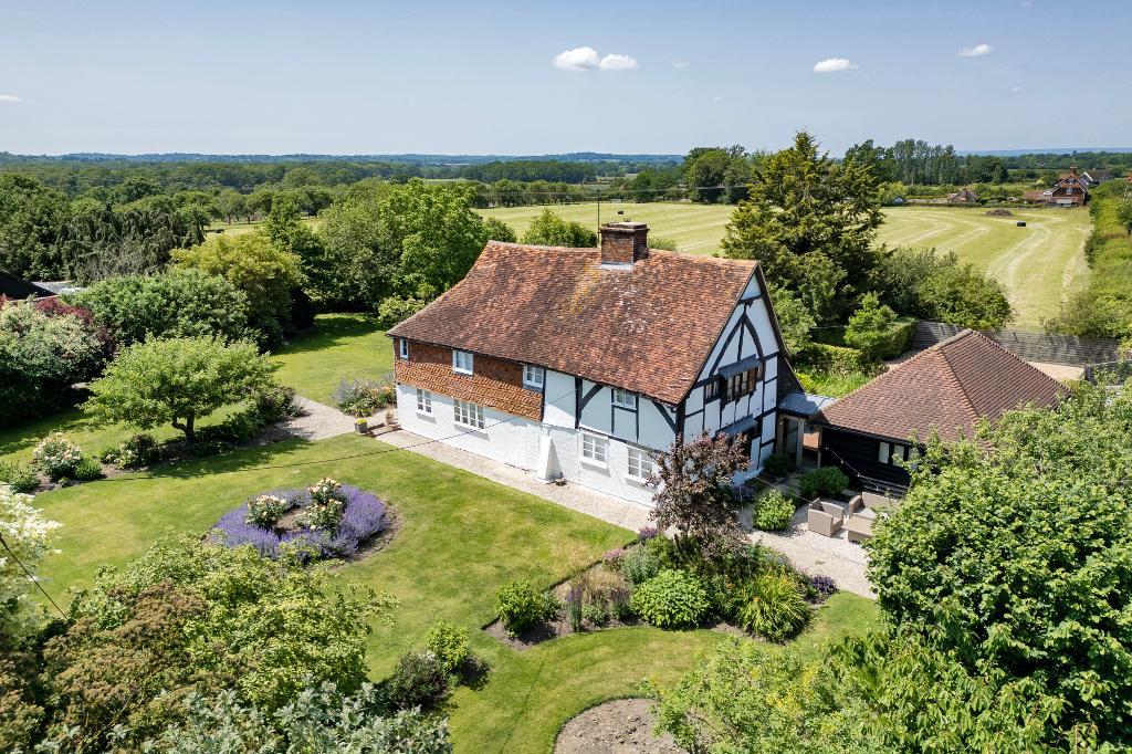 Thorn Road, Marden Thorn, Kent, TN12 9LJ