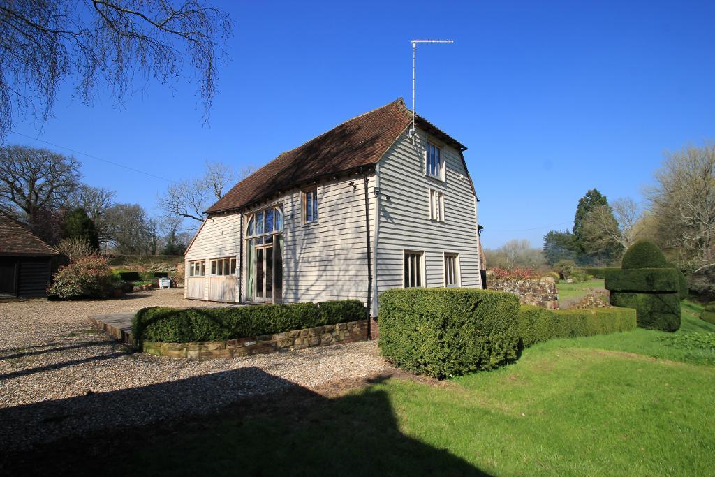 Freight Lane, Cranbrook, Kent, TN17 3PG