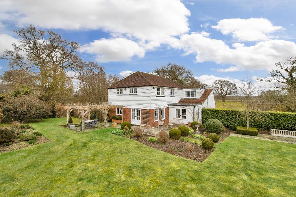 Wassall Lane, Rolvenden Layne, Kent, TN17 4PP
