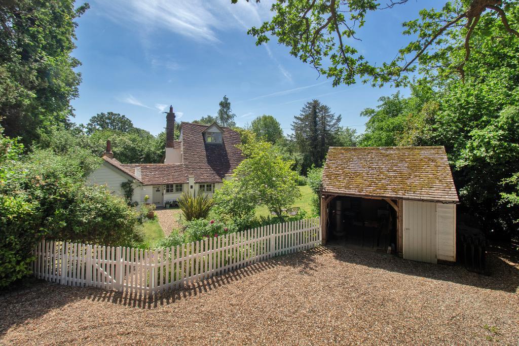 The Common, Sissinghurst, Kent, TN17 2AD