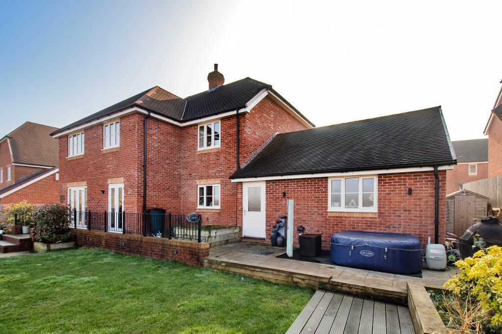 Halden Field, Rolvenden, Kent, TN17 4BX