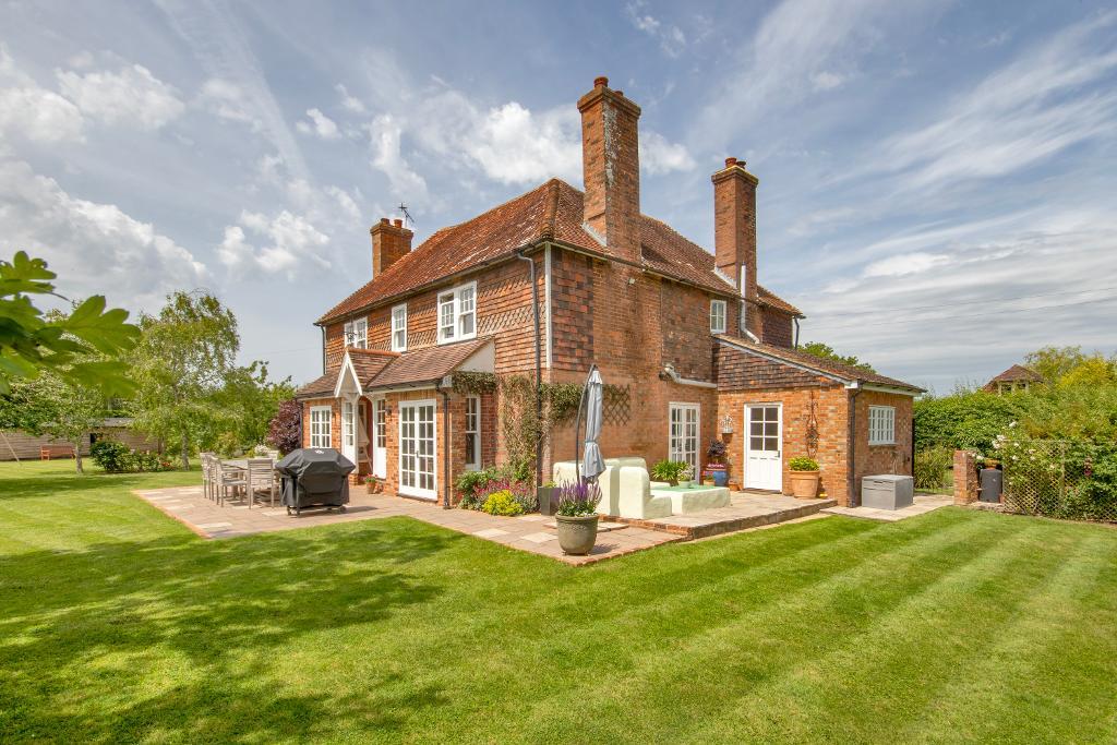 Biddenden Road, Biddenden, Kent, TN27 9JE