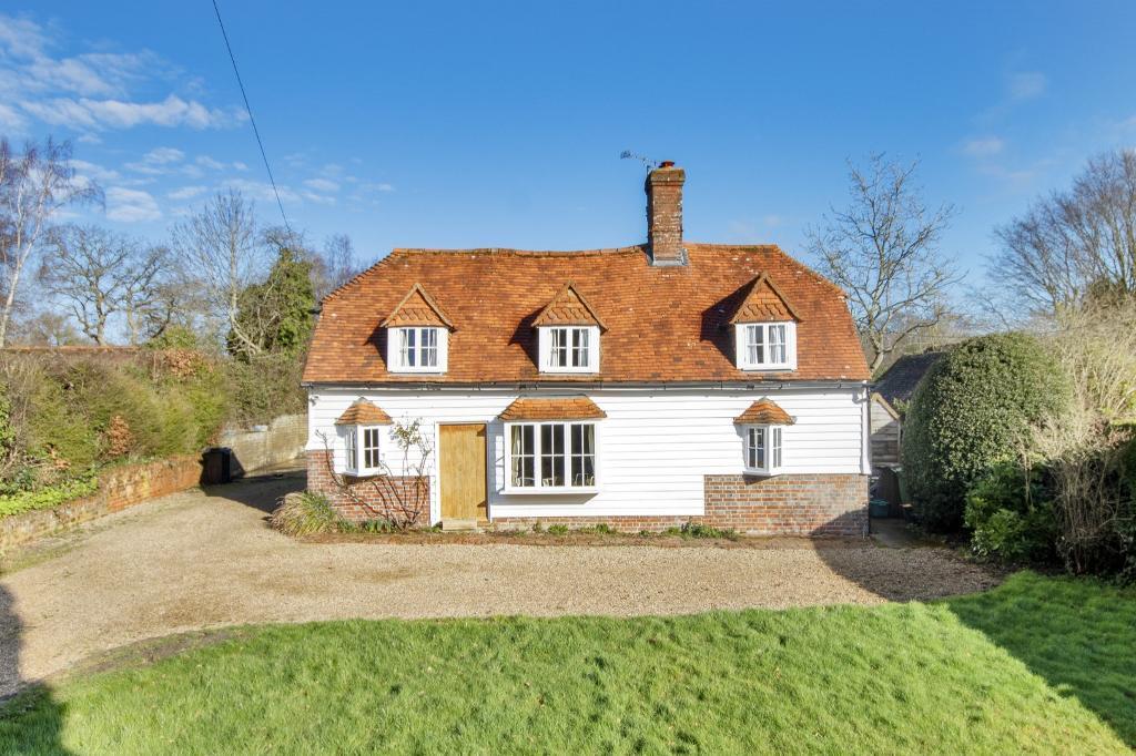 Rye Road, Sandhurst, Kent, TN18 5JE