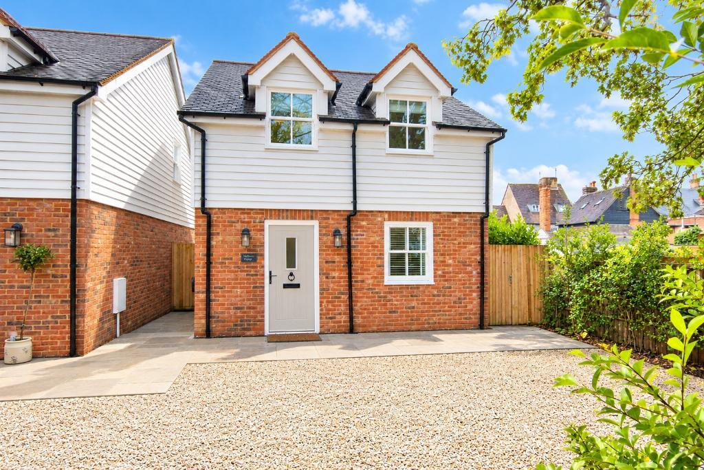 Rectory Lane, Cranbrook, Kent, TN17 3JY